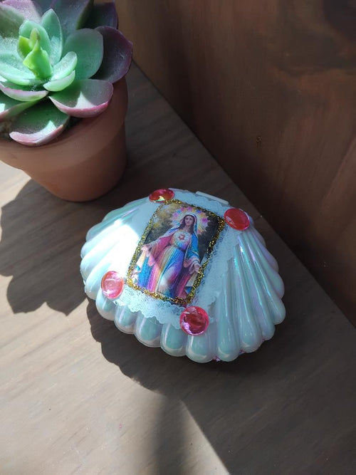 autel coquillage portatif avec prière Vierge Marie